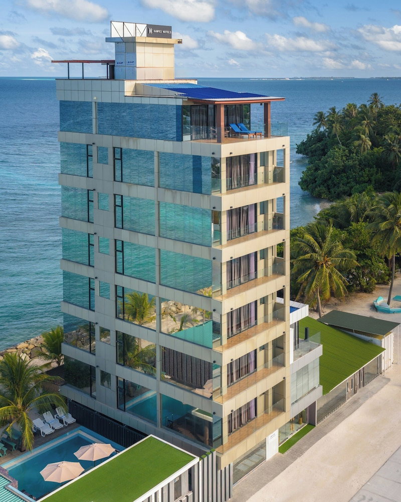Hotel Swarn By Hawks Hotels Kamadhoo Baa Atoll
