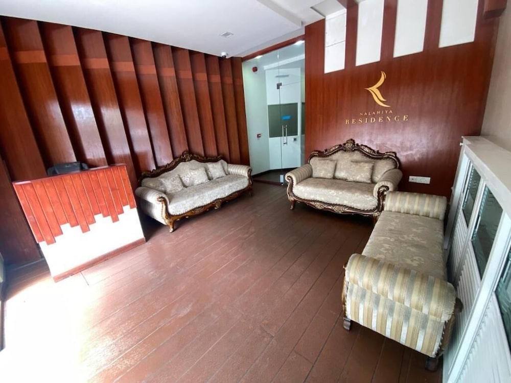 Hotel Luxury 3 Room Apartment By Oboe