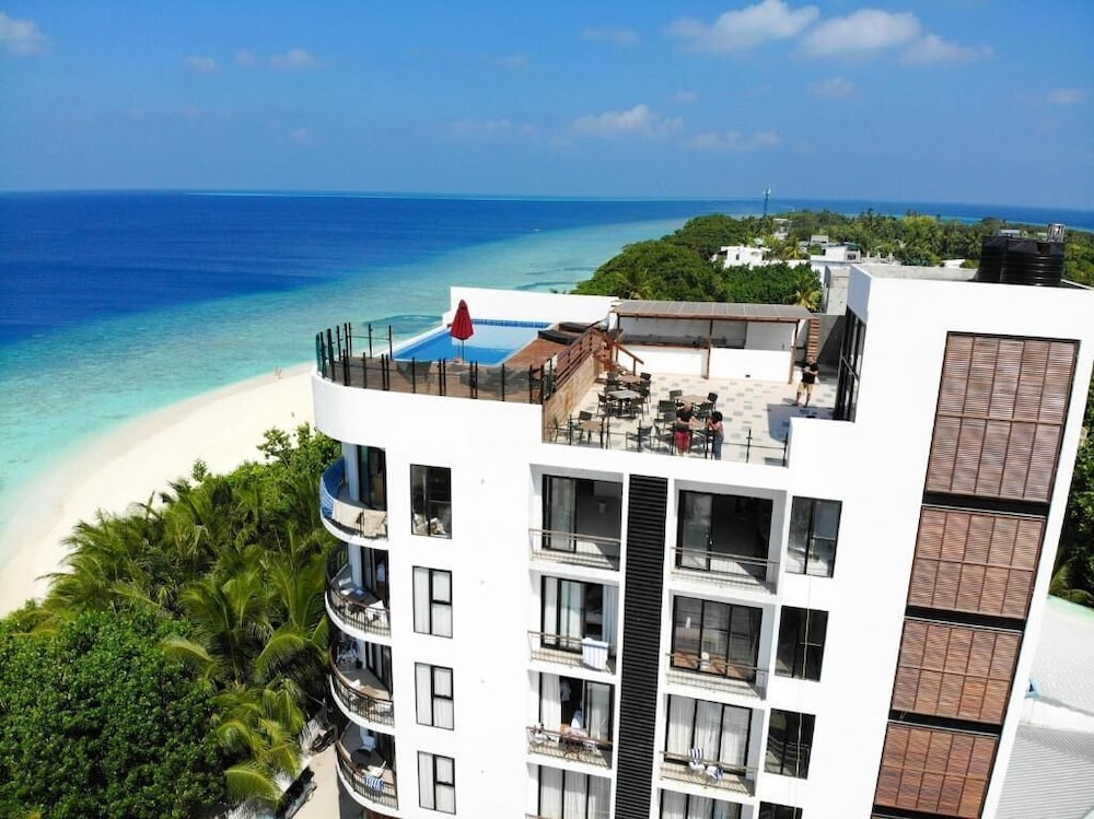 Hotel Ranthari Hotel And Spa Ukulhas Maldives