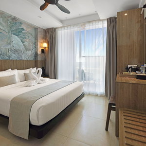 Hotel Amber Seaside Hotel At Hulhumale cazare Hulhumale