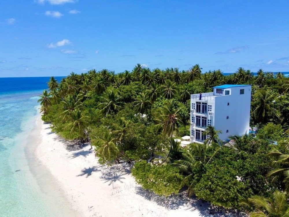 Hotel Viva Beach & Spa Maldives