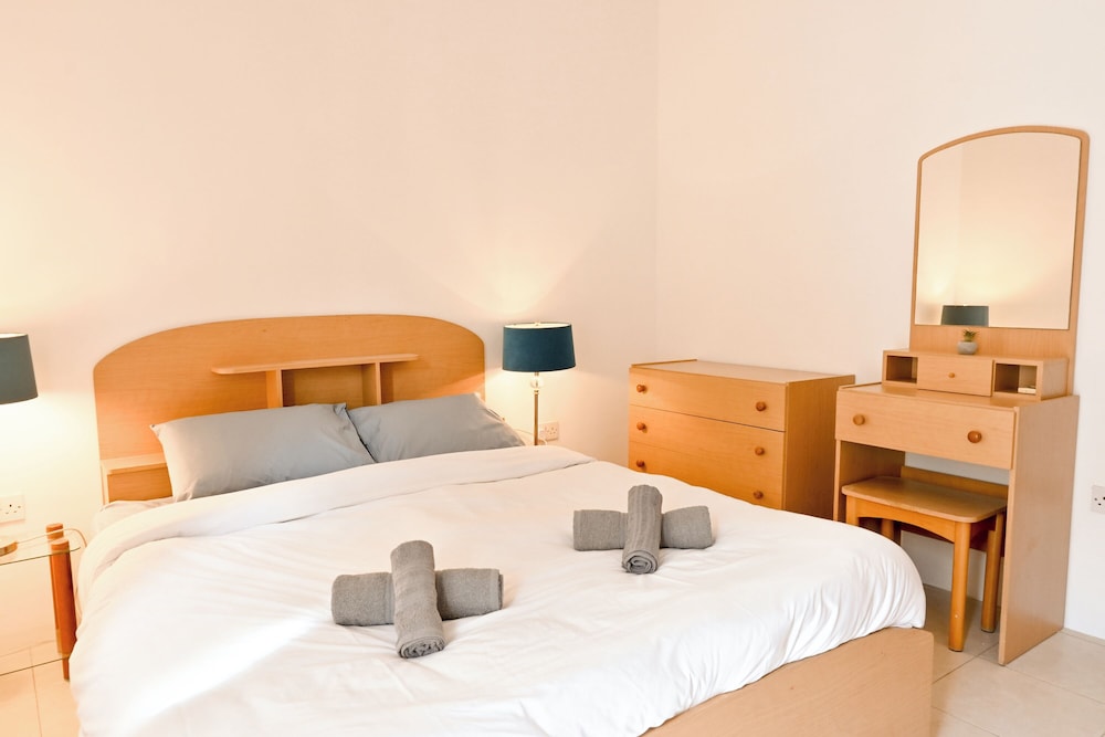 Hotel Seaview Apart 5Mn From Sea Xemxija
