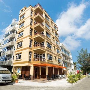 Hotel Three Inn cazare Hulhumale