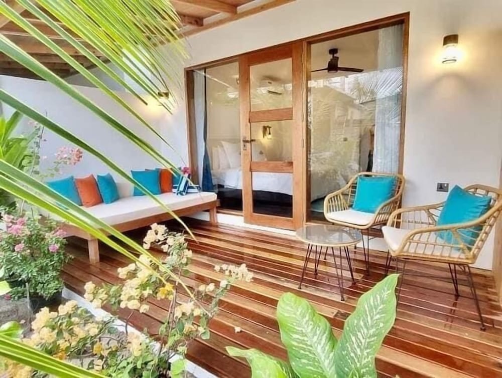 Hotel Seaside Dhigurah