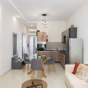 Hotel Modern Stylish 2Br With Balconies Apt 1 cazare Gzira