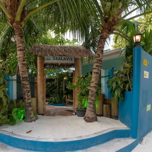 Hotel Sealavie Inn cazare Kudafolhudhoo Island