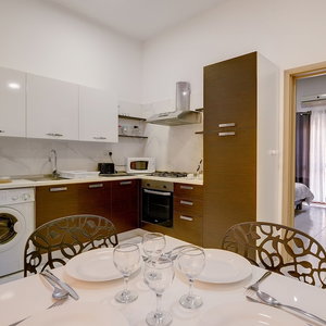 Hotel Cosy Apartment Steps From The Promenade cazare Gzira