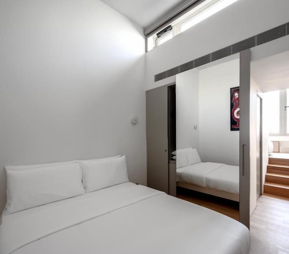 Hotel Stilla, 6, Triq San Lazzru