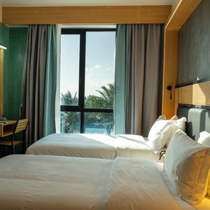 Hotel Athiri Residence Dhiffushi cazare Meeru