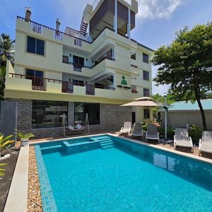 Hotel Madi Grand Maldives cazare Olhuveli