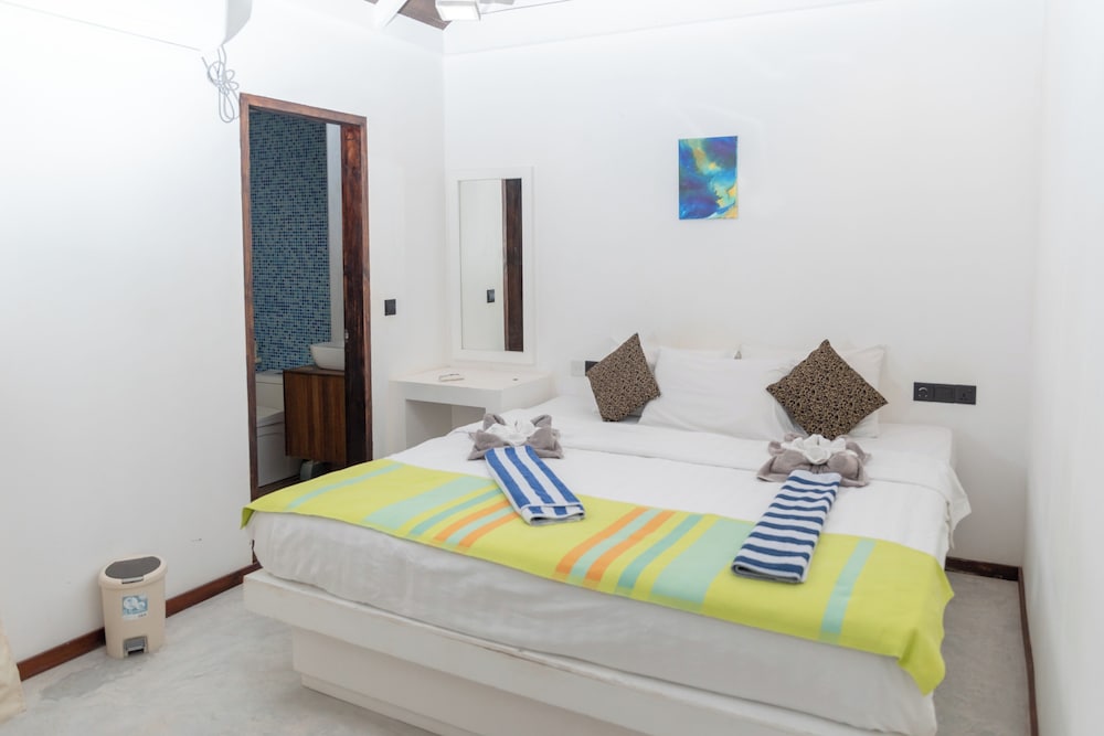 Hotel Brickwood Ganduvaru