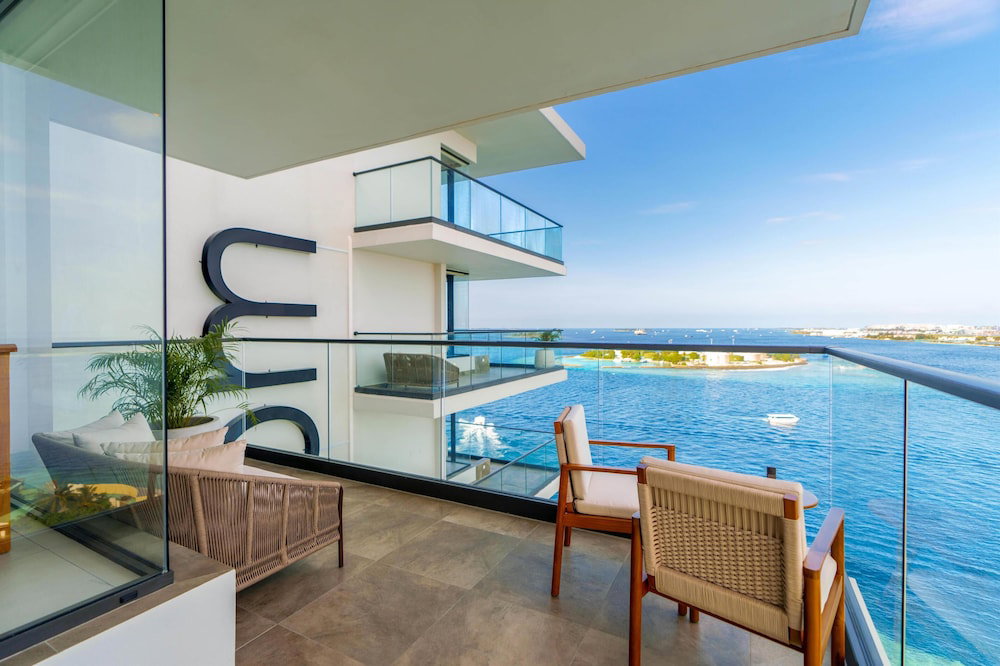 Hotel Barcelo Nasandhura Male