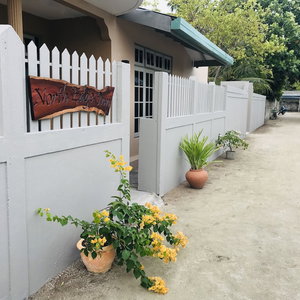 Hotel North Edge Inn cazare Vaikaradhoo