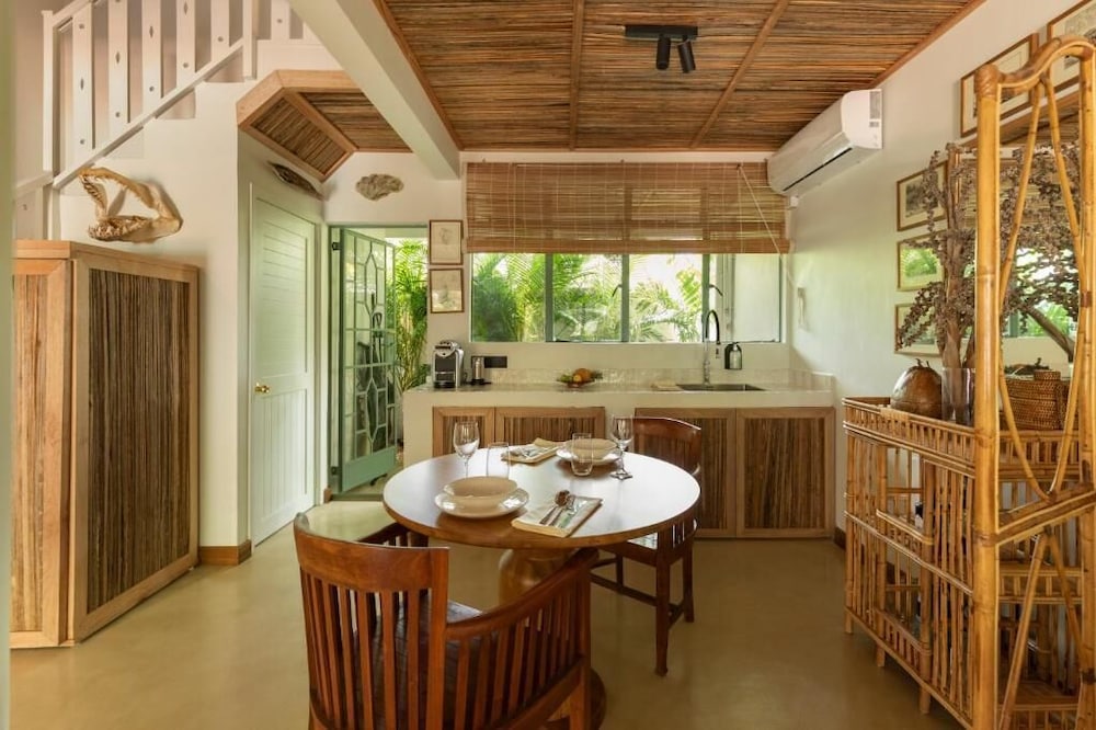 Maison Tropical