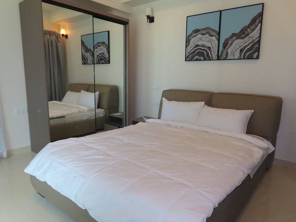 Hotel The Oceanview Grand Maldives