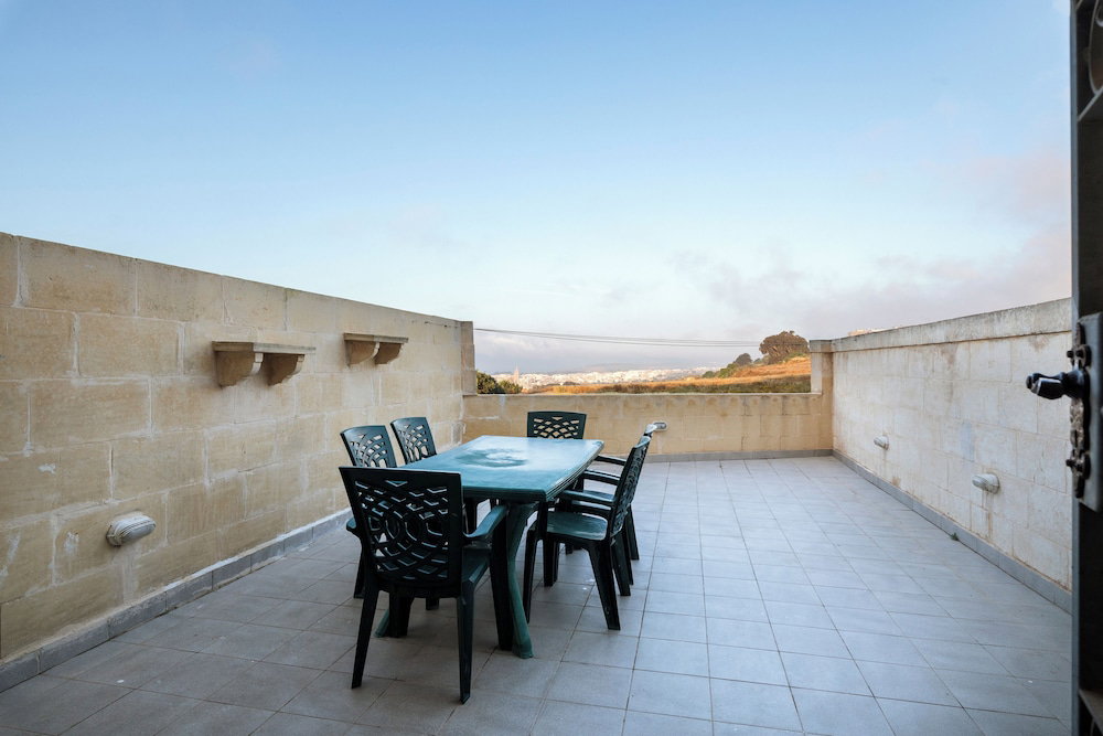 Hotel Traditional 2Br - Terrace Country Views