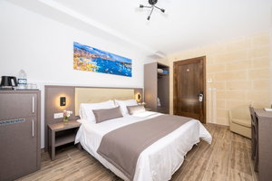 Hotel C4 Retreats Gozo cazare Xaghra