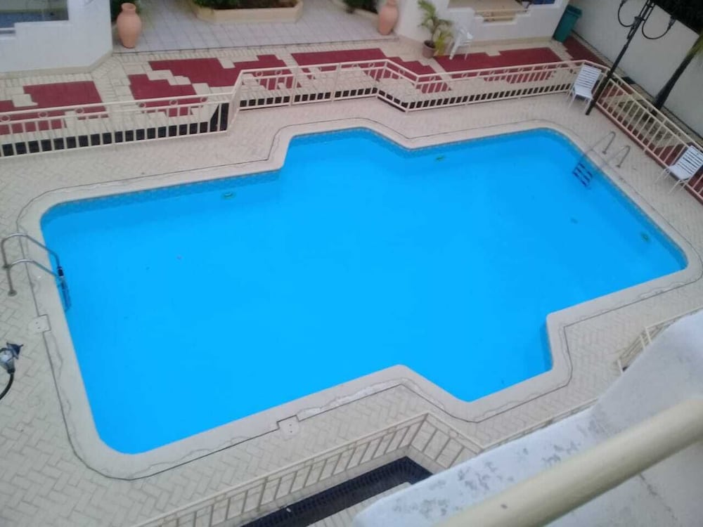 Hotel Room-Roommate For Rent In Flic En Flac