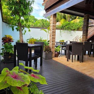 Hotel Isle Royal Inn cazare Fuvahmulah