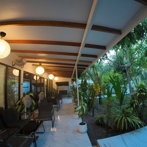 Hotel Oceana Inn Maldives cazare Kudahuvadhoo