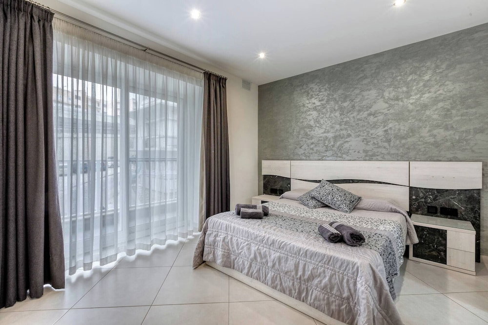 Luxury & Cosy 3 Bedroom Apt In Gzira & Sliema, Close Stjulians By Walk