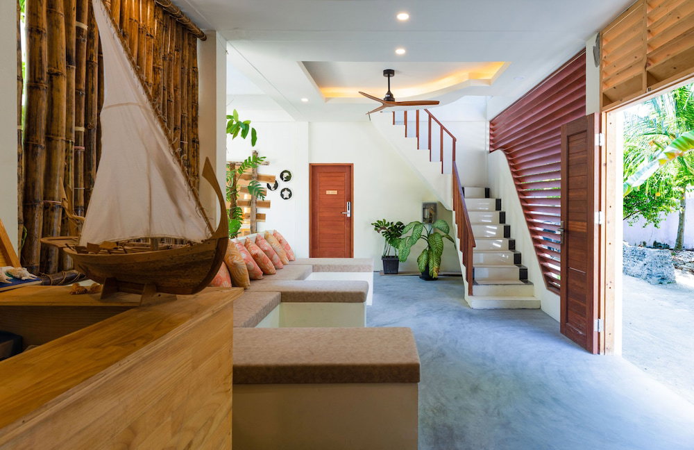 Hotel Niru Isle Maldives