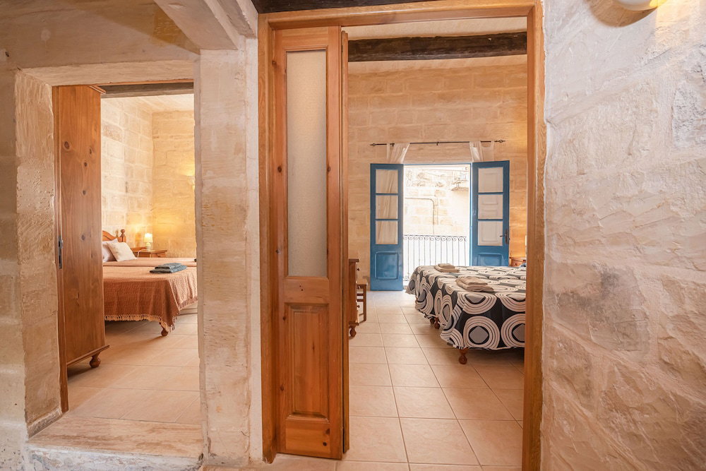 3 Bedrooms House Of Character In Rabat Near Mdina - Casa Melita