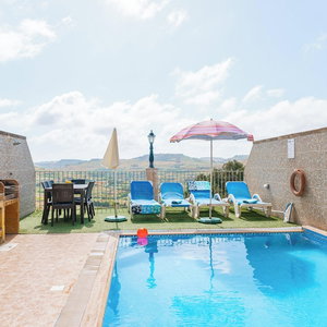 Hotel Ta Dora 3 Bedroom Villa With Private Pool cazare Xaghra