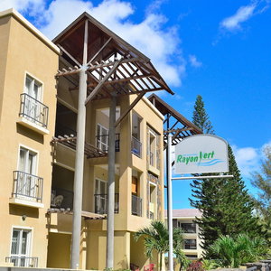 Sejur Paradya Beach Apartments vacanta Flic en Flac