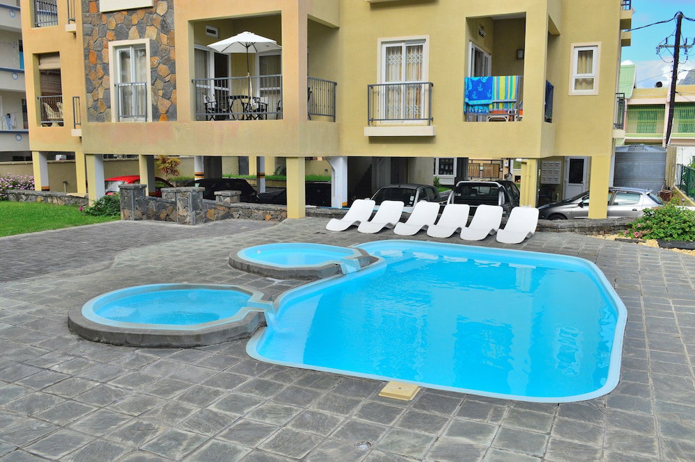 Paradya Beach Apartments