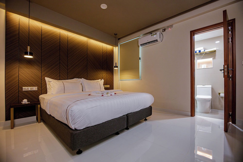 Hotel Royal Villa