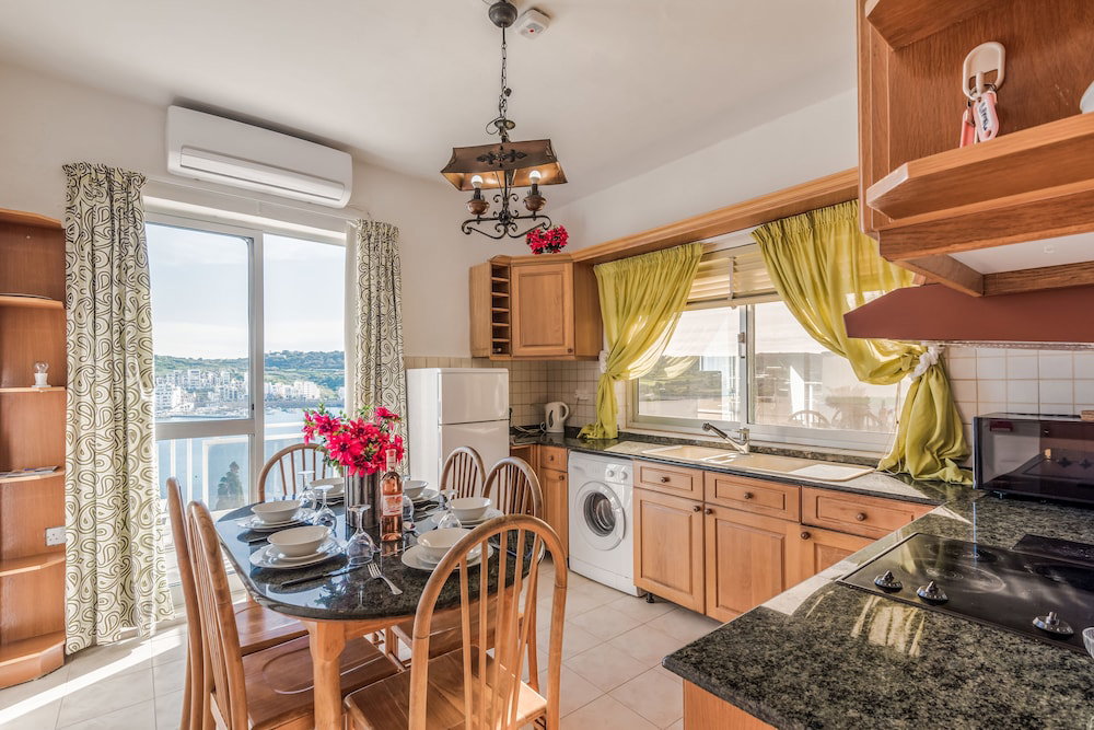 Bay View Apartment By Getaways Malta