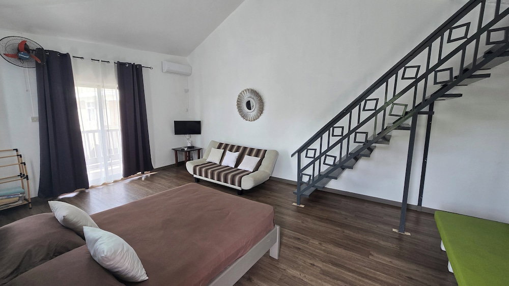 Hotel Beau Soleil Apartments