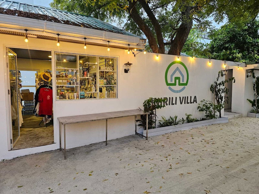 Hotel Nirili Villa