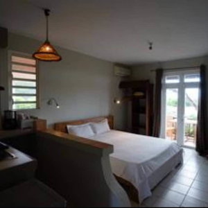 Hotel Ocean View Guesthouse In Tamarin, Pool, Sunset cazare Tamarin
