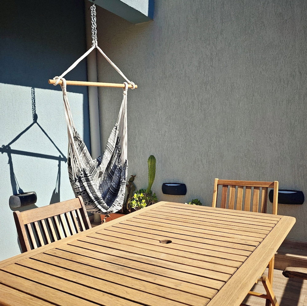 Hotel Spacious 2Br Maisonette -Private Terrace