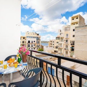 Hotel Seashells 2 Bedroom Apartment By Getaways Malta cazare Bugibba