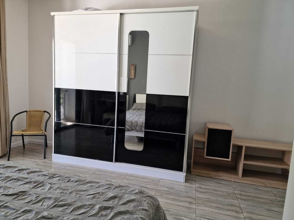 Sugareef 3-Bed Apartment In Flic En Flac