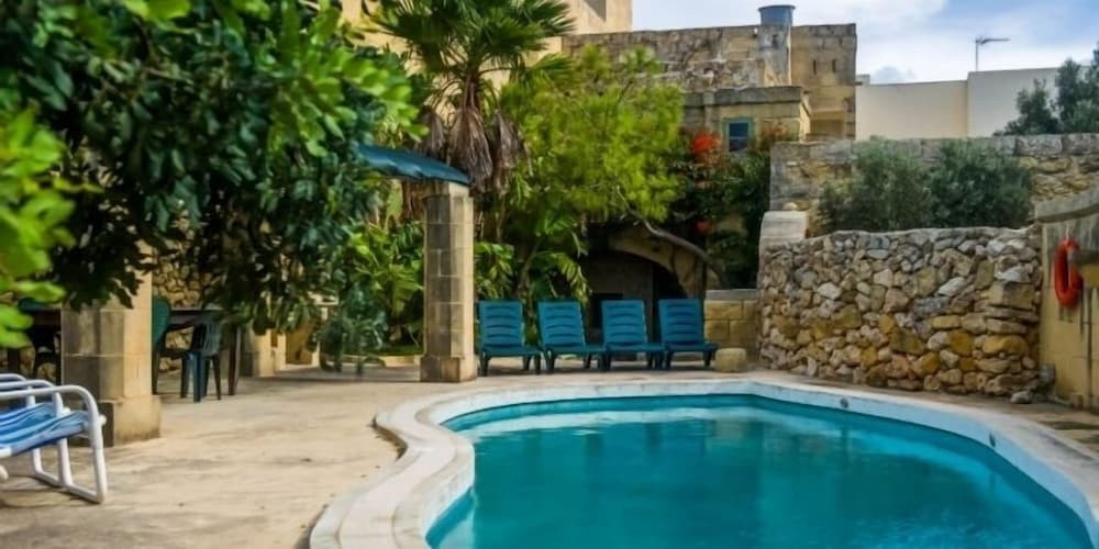 Hotel Steves Villas
