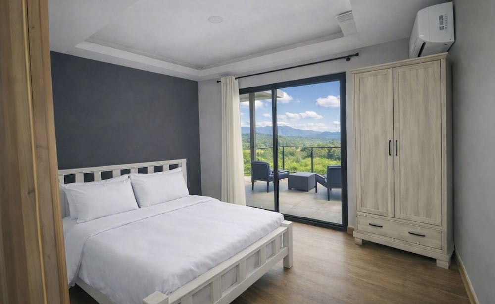 Hotel The Serenity - Eco Chalet Mauritius