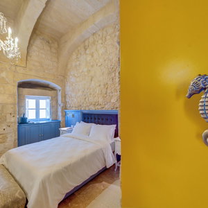 Hotel Room-Ta Karmenu - An 800 Year Old Modern cazare Victoria
