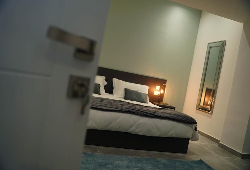 Capital Inn - Guest House