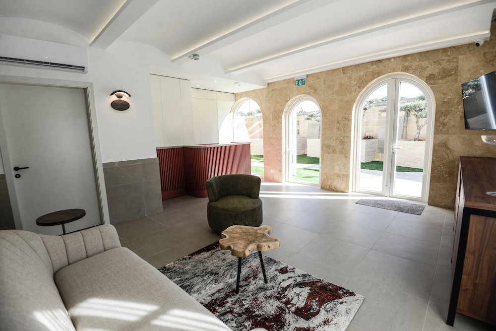 Aqueduct Boutique Rooms
