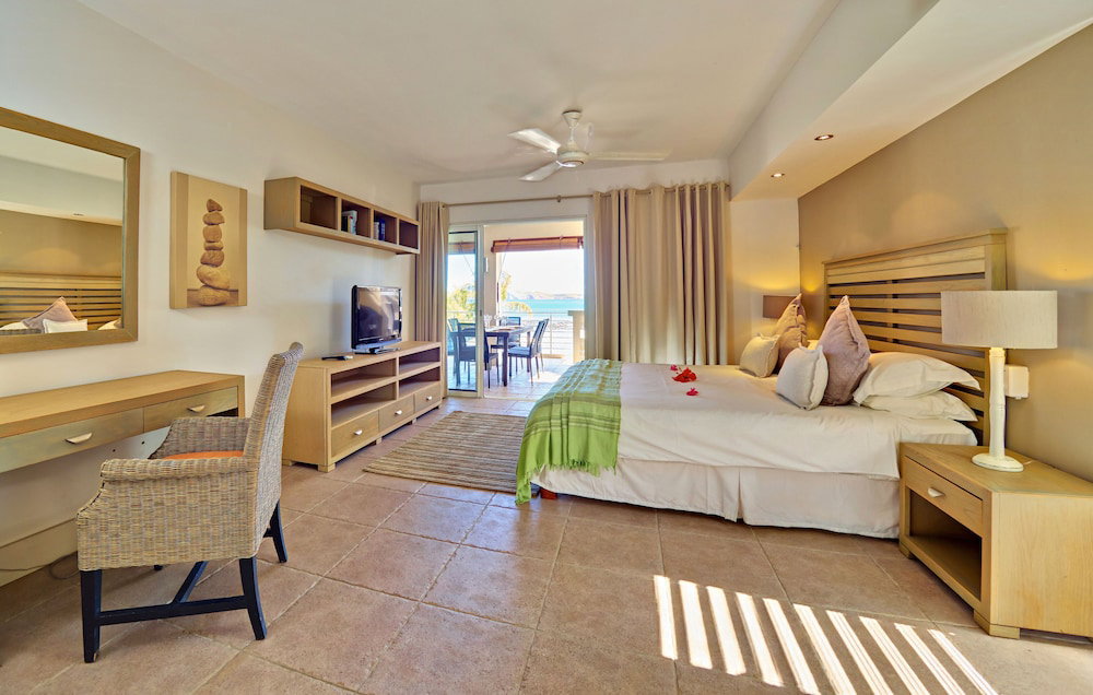 Cape Point Seafront Suites & Penthouse With Lov
