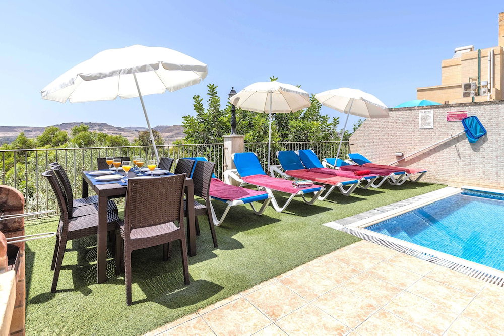 Hotel Ta Guljetta 4 Bedroom Villa With Private Pool