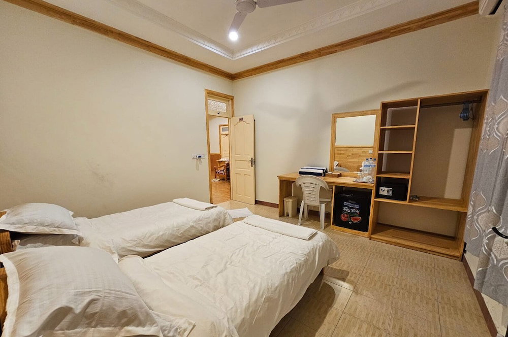 Hotel Kuri Himandhoo Inn