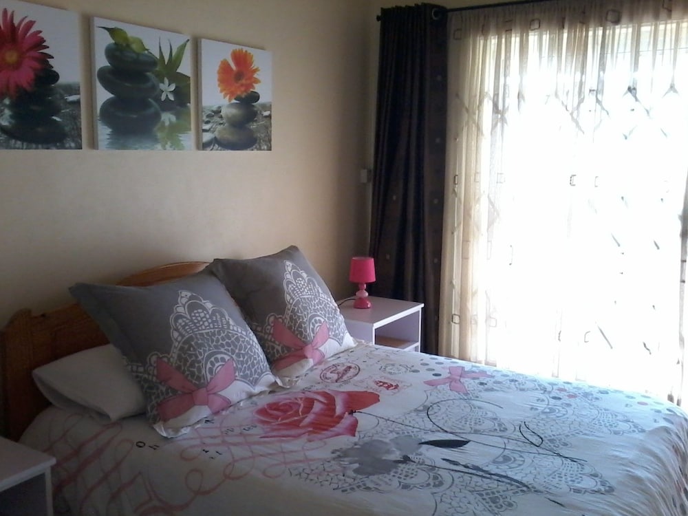 Hotel Chez Cozy's