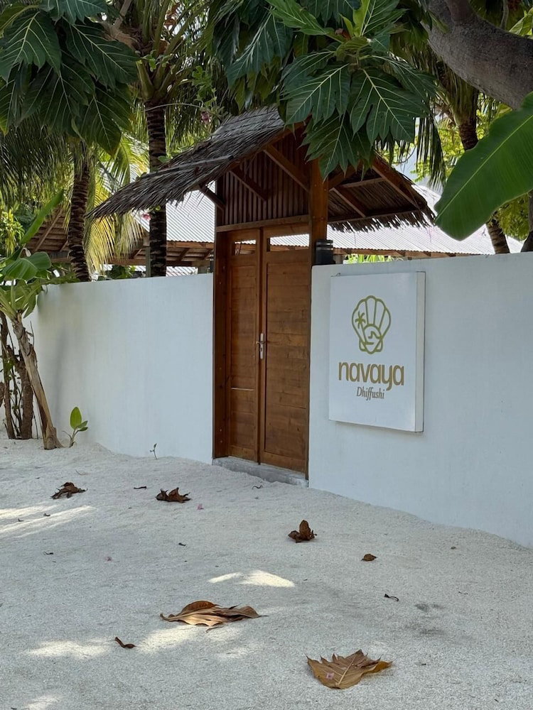 Hotel Navaya Dhiffushi