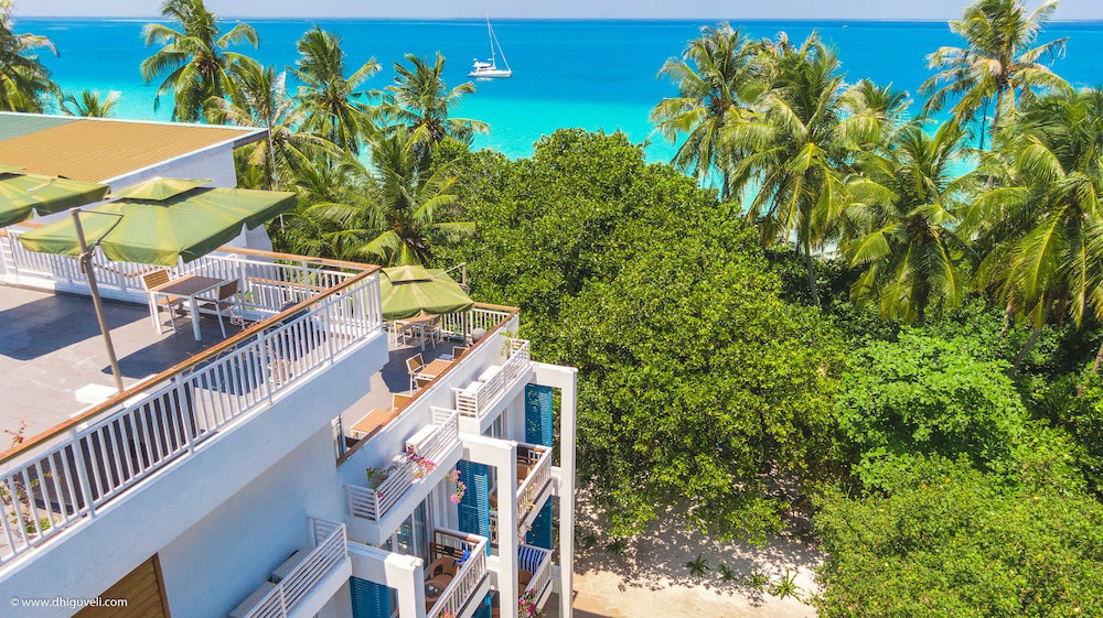 Hotel Dhiguveli Maldives