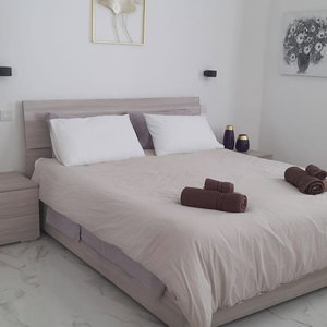 Hotel Studio - Sleeps 2 - Balcony - 5 Min Walk To Beach cazare Qawra
